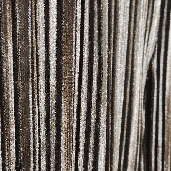 BEFORE YOU Black Pleated Velvet Wide Leg Pants, Size Large - Picture 6 of 10